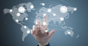 招聘门户：连接人才与企业的桥梁